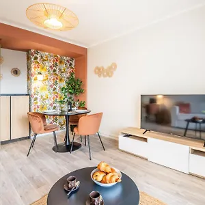 Appartement Au Calme De L'iris - Clim - Garage - Wifi - Tramway, Avignon